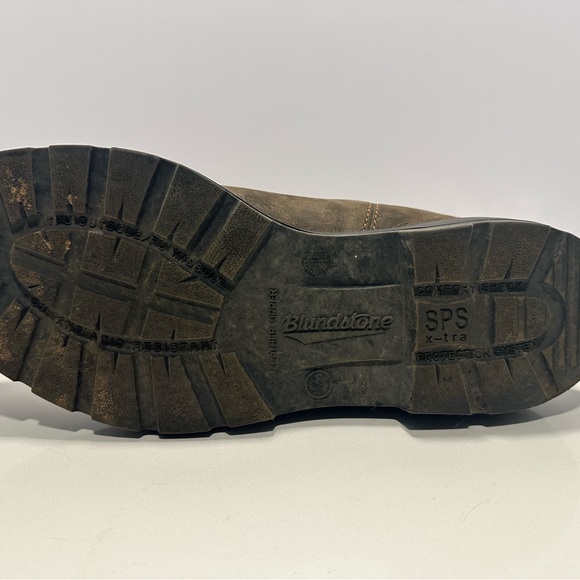 Blundstone Rustic Brown Suede Chelsea Boots - Picture 6 of 6